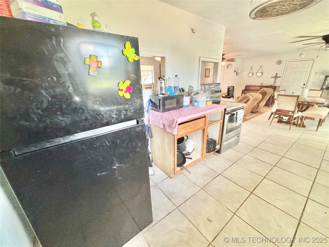 20114 N County Road 4460, Stigler, OK 74462