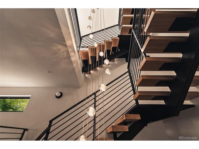 357 S Franklin St, Denver, CO 80209