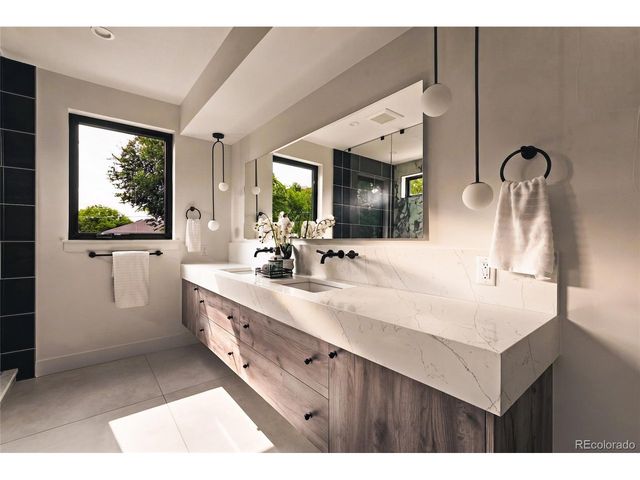 357 S Franklin St, Denver, CO 80209