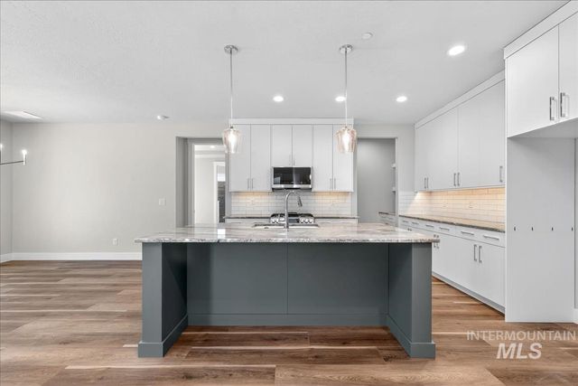 461 Hidden Mill Ct, Middleton, ID 83644