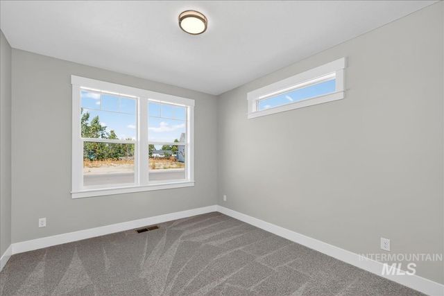 461 Hidden Mill Ct, Middleton, ID 83644