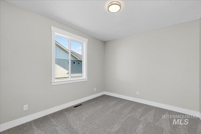 461 Hidden Mill Ct, Middleton, ID 83644