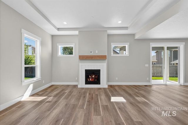 461 Hidden Mill Ct, Middleton, ID 83644