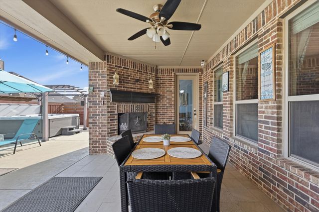 509 Autumn Run Drive, Midlothian, TX 76065