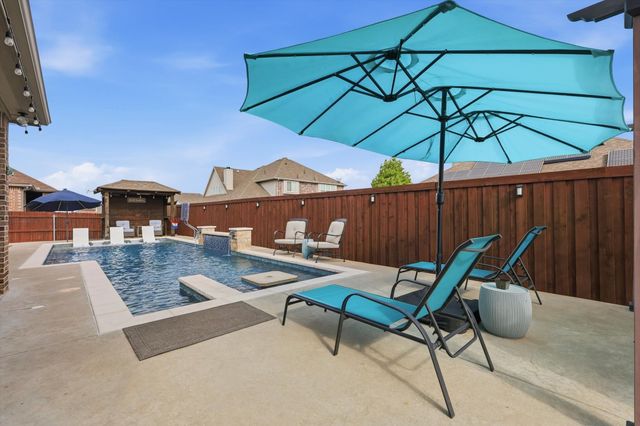 509 Autumn Run Drive, Midlothian, TX 76065