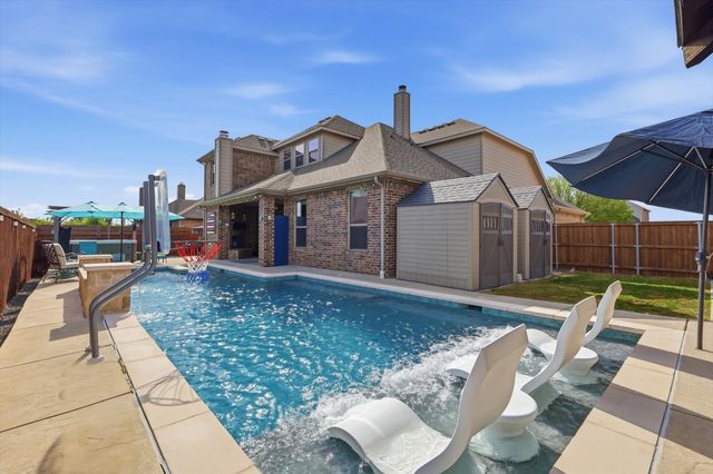 509 Autumn Run Drive, Midlothian, TX 76065