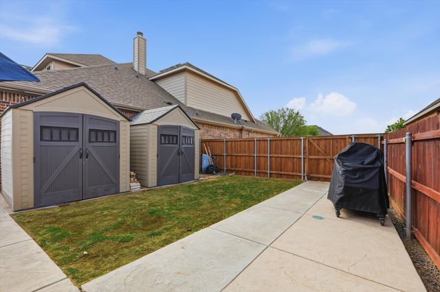 509 Autumn Run Drive, Midlothian, TX 76065