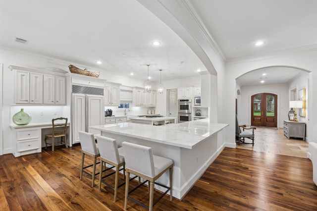 531 Three Corners Drive, Houston, TX 77024