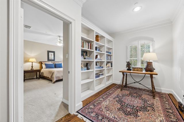 531 Three Corners Drive, Houston, TX 77024
