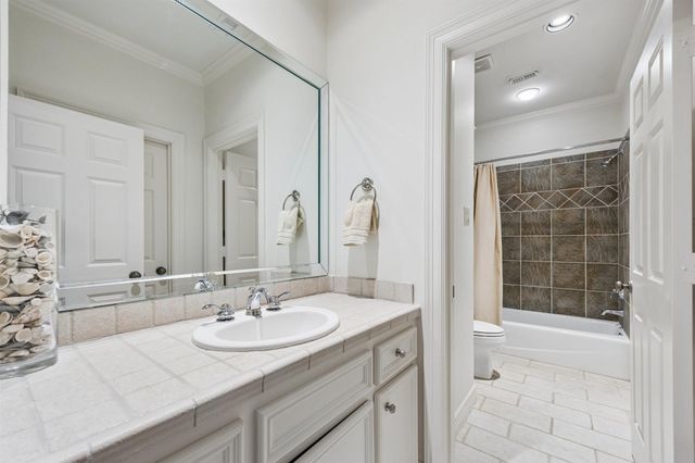 531 Three Corners Drive, Houston, TX 77024