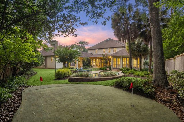 531 Three Corners Drive, Houston, TX 77024