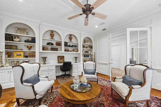 531 Three Corners Drive, Houston, TX 77024