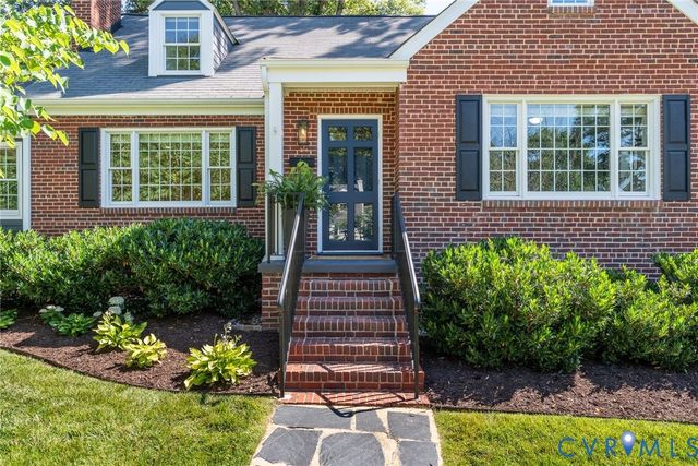 5802 S Crestwood Ave, Henrico, VA 23226