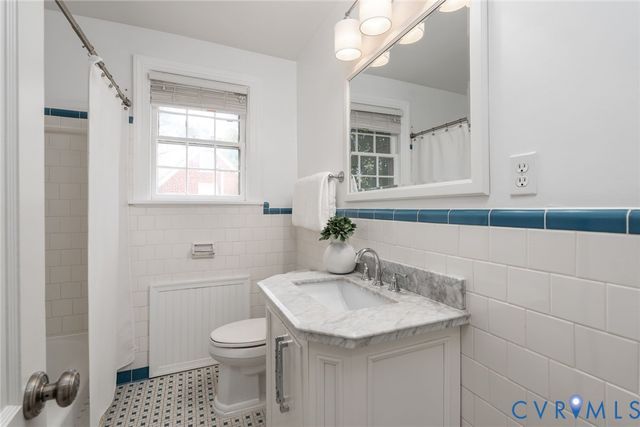 5802 S Crestwood Ave, Henrico, VA 23226