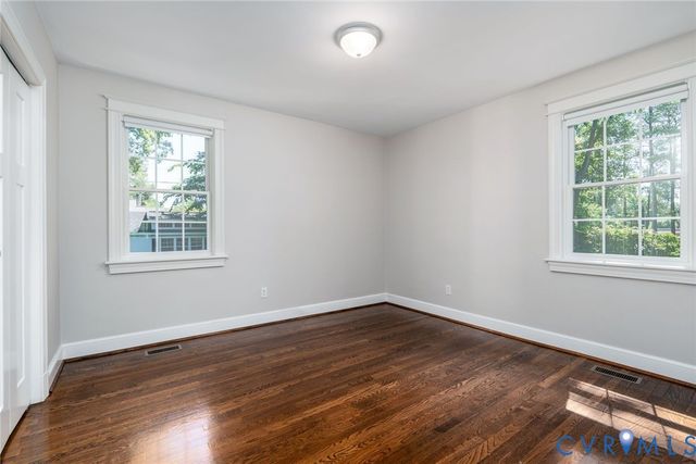 5802 S Crestwood Ave, Henrico, VA 23226