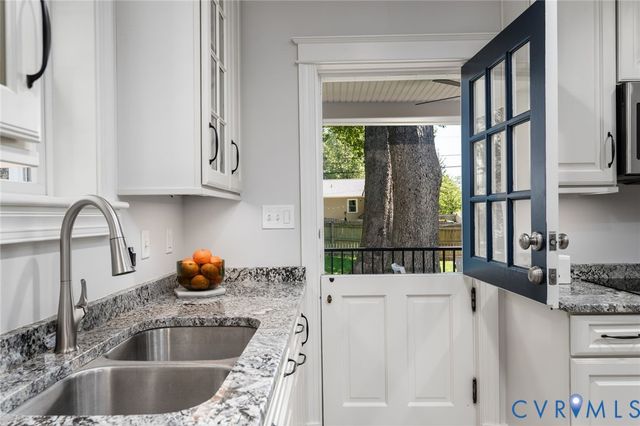 5802 S Crestwood Ave, Henrico, VA 23226