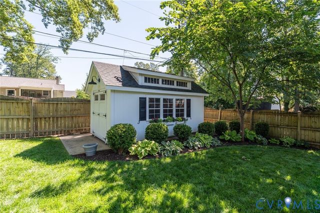 5802 S Crestwood Ave, Henrico, VA 23226