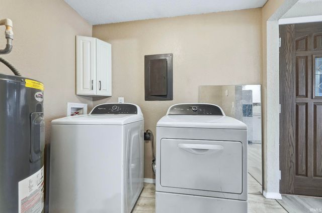 3627 Plaza Drive, Fort Wayne, IN 46806