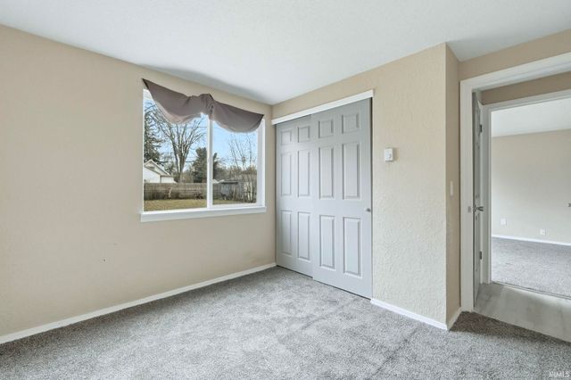 3627 Plaza Drive, Fort Wayne, IN 46806