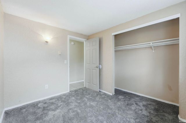 3627 Plaza Drive, Fort Wayne, IN 46806