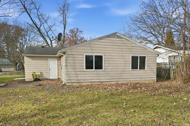 3627 Plaza Drive, Fort Wayne, IN 46806