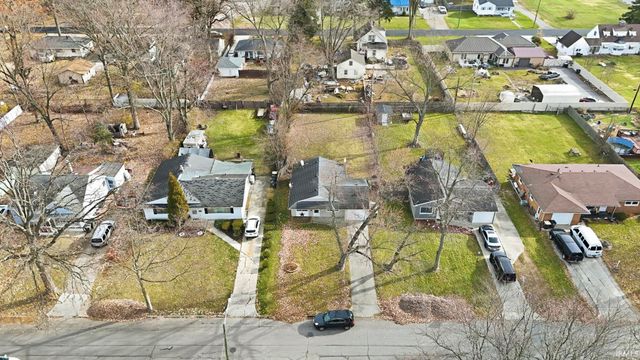 3627 Plaza Drive, Fort Wayne, IN 46806