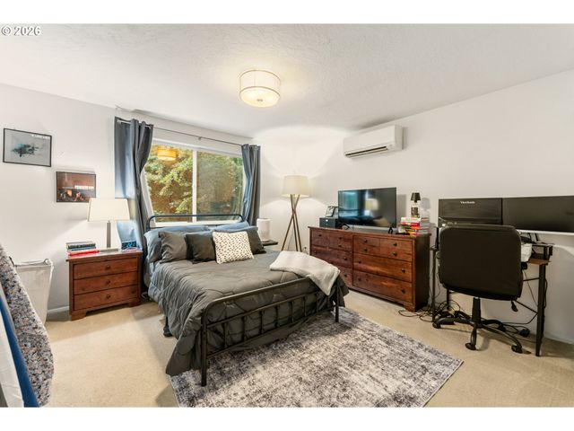 6213 Sw 33rd Pl, Portland, OR 97239