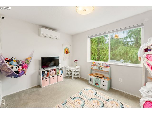 6213 Sw 33rd Pl, Portland, OR 97239