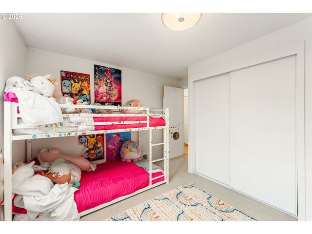6213 Sw 33rd Pl, Portland, OR 97239