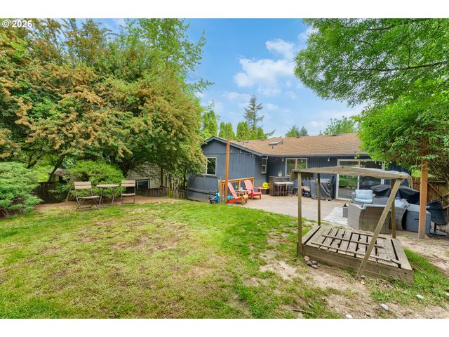 6213 Sw 33rd Pl, Portland, OR 97239