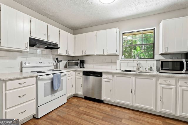 110 Clydesdale Road, Peachtree City, GA 30269