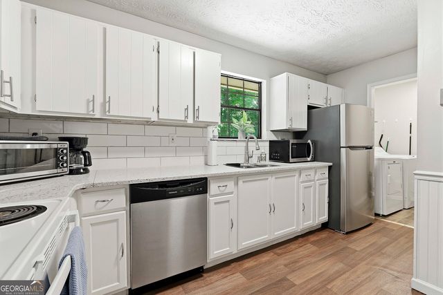 110 Clydesdale Road, Peachtree City, GA 30269