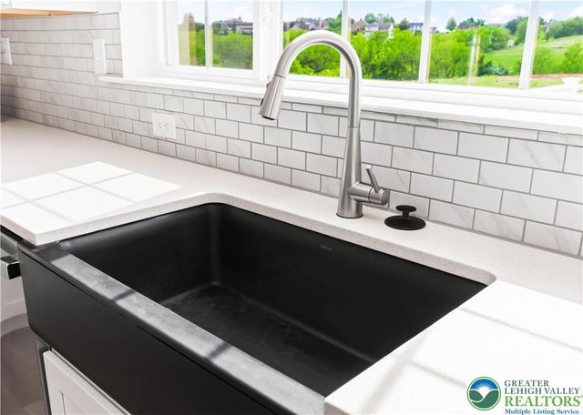 4450 Maple Street 2, North Whitehall Twp, PA 18078