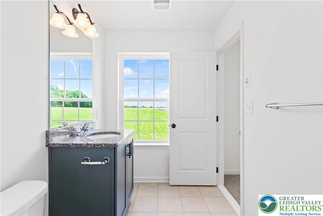 4450 Maple Street 2, North Whitehall Twp, PA 18078