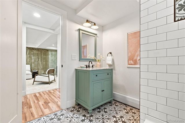 3839 W 46th Avenue, Denver, CO 80211