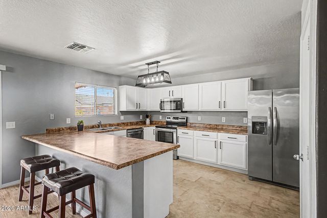 7227 S SUNRISE Way, Buckeye, AZ 85326