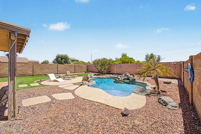 7227 S SUNRISE Way, Buckeye, AZ 85326