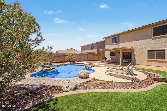 7227 S SUNRISE Way, Buckeye, AZ 85326