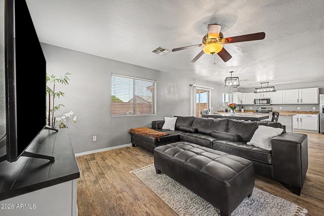 7227 S SUNRISE Way, Buckeye, AZ 85326