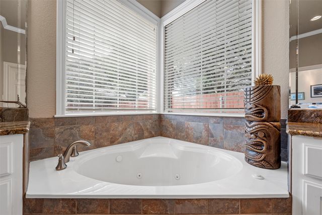 1413 Fossil Ridge Trail, Waco, TX 76712