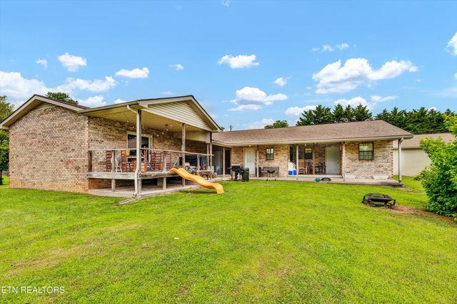 2204 NW Murray Rd, Knoxville, TN 37912