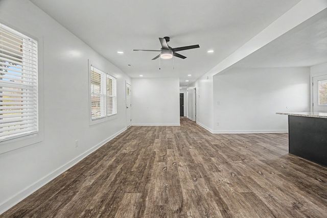 7004 Forest Park Blvd, Hopkinsville, KY 42240