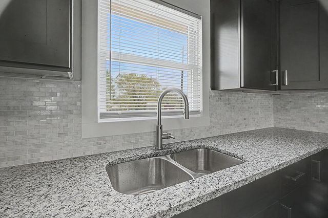 7004 Forest Park Blvd, Hopkinsville, KY 42240