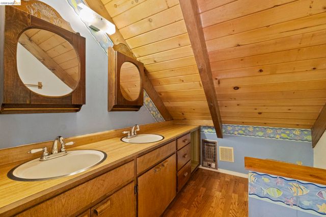 24103 Golf Links Dr, Mi Wuk Village, CA 95346