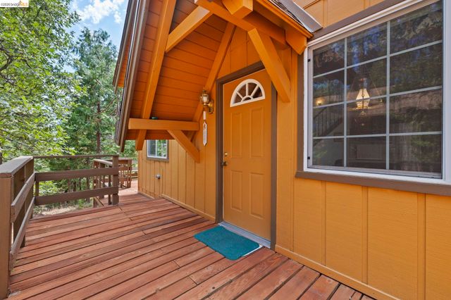 24103 Golf Links Dr, Mi Wuk Village, CA 95346