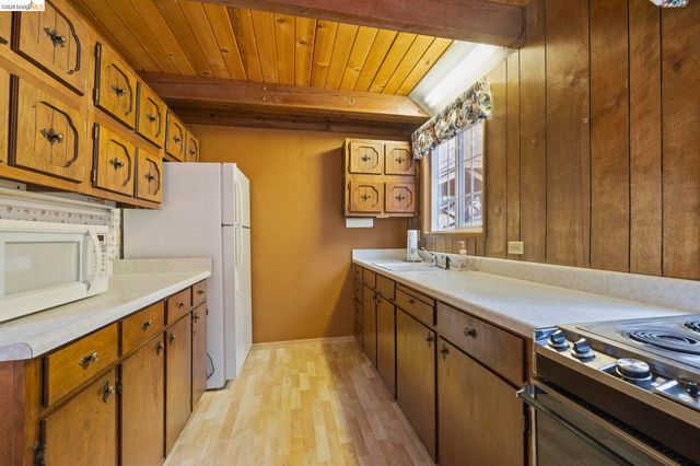 24103 Golf Links Dr, Mi Wuk Village, CA 95346