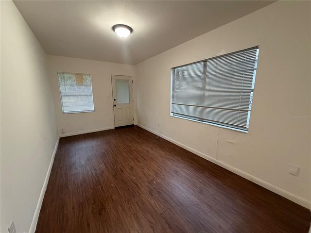 2107 S MILLS AVENUE, Orlando, FL 32806