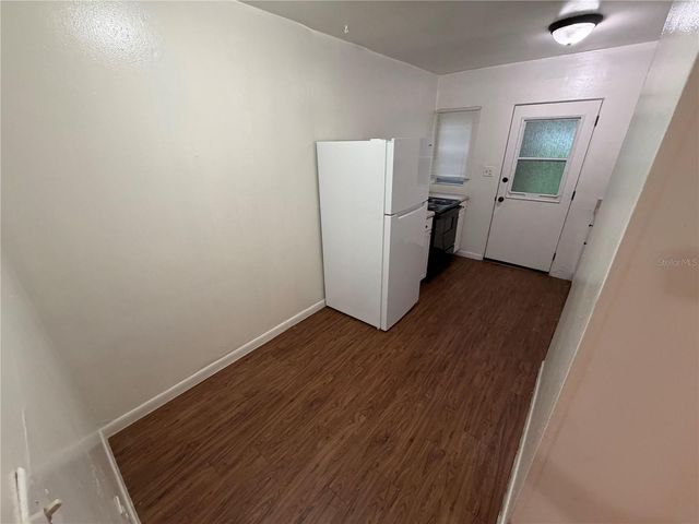2107 S MILLS AVENUE, Orlando, FL 32806