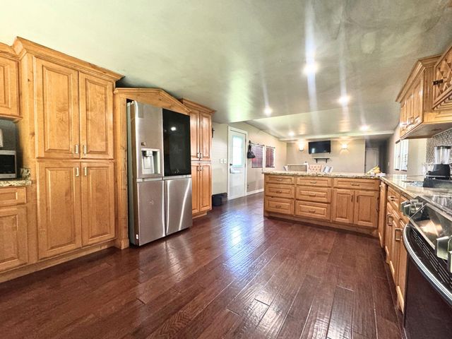 12828 State Highway 36 S, Caldwell, TX 77836