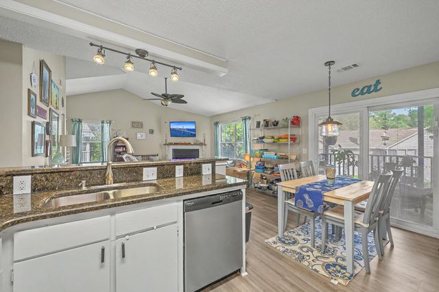 7910 Parklane Court Unit 505, North Charleston, SC 29418